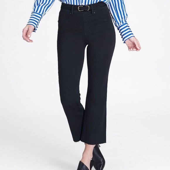 NWT Spanx Cropped Flare Jeans Black Style 20231R - Picture 3 of 5